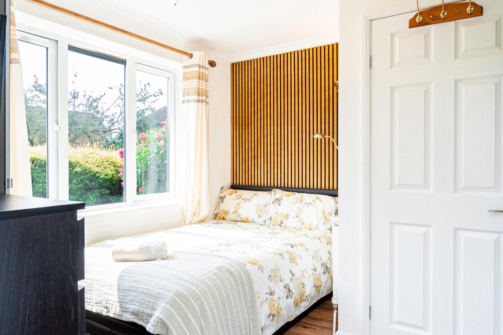 Earley Luxury Ensuite Room With Private Entrance Ρίντινγκ Εξωτερικό φωτογραφία
