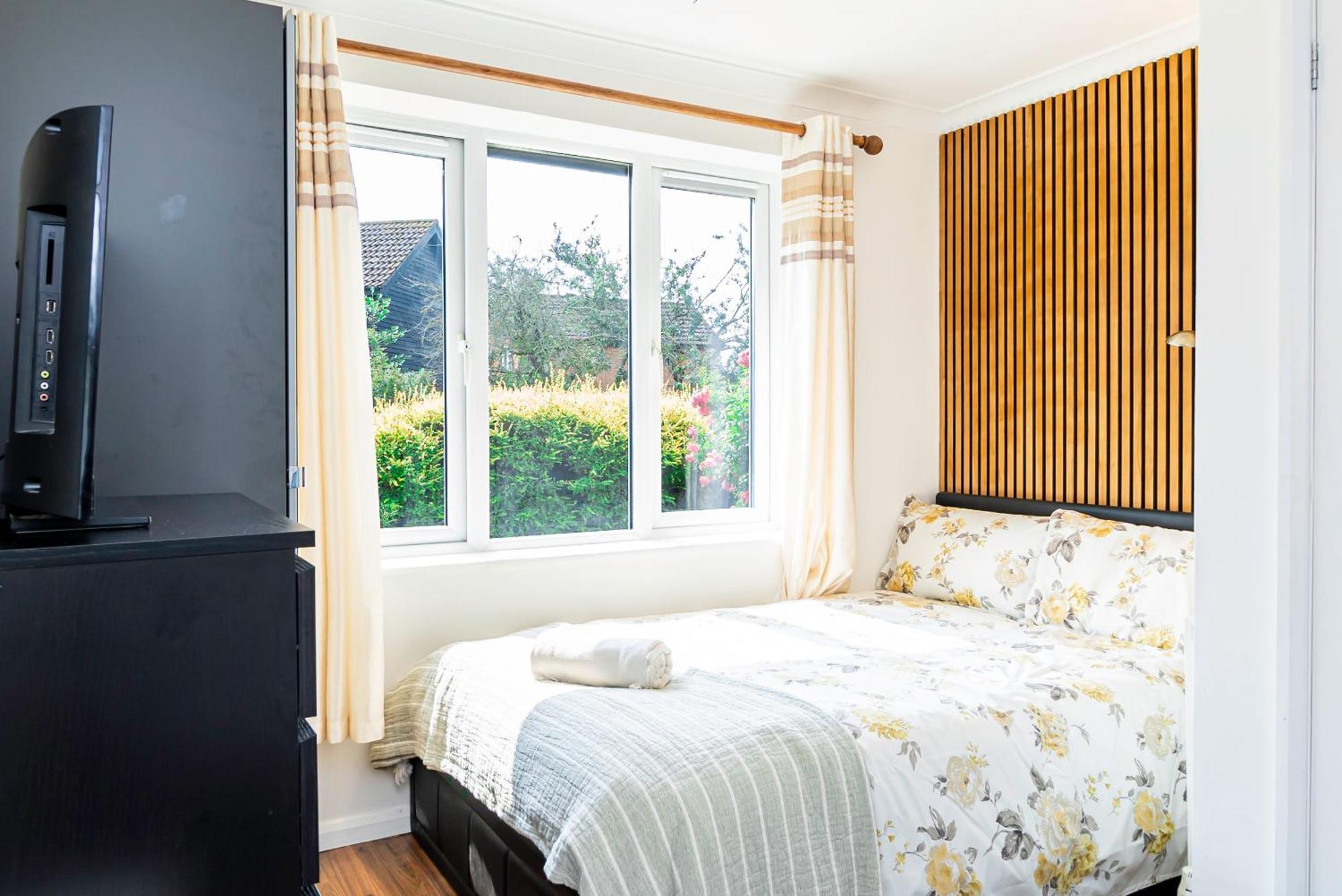 Earley Luxury Ensuite Room With Private Entrance Ρίντινγκ Εξωτερικό φωτογραφία